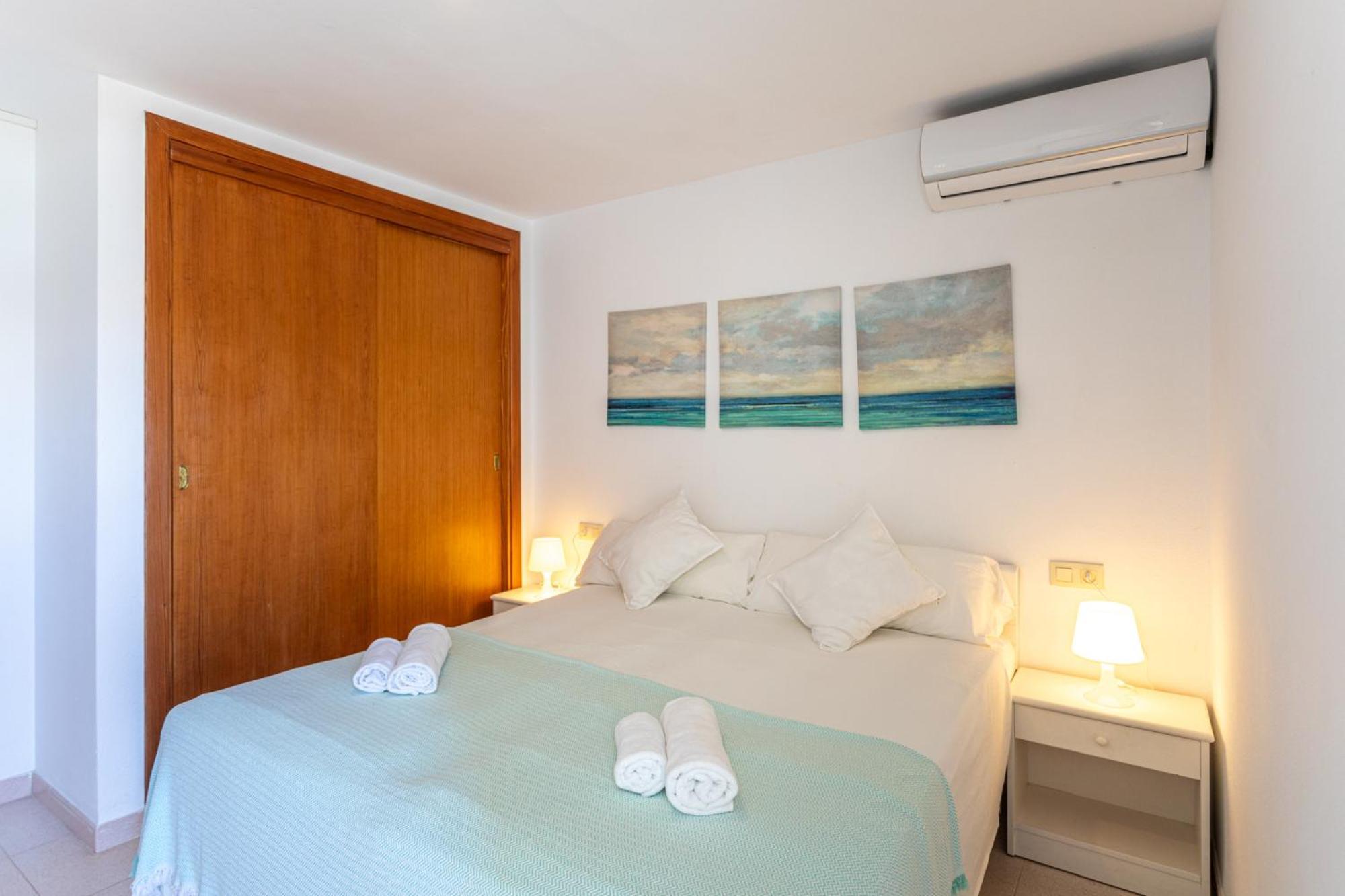 Apartamentos Es Dolc Colonia de Sant Jordi ภายนอก รูปภาพ