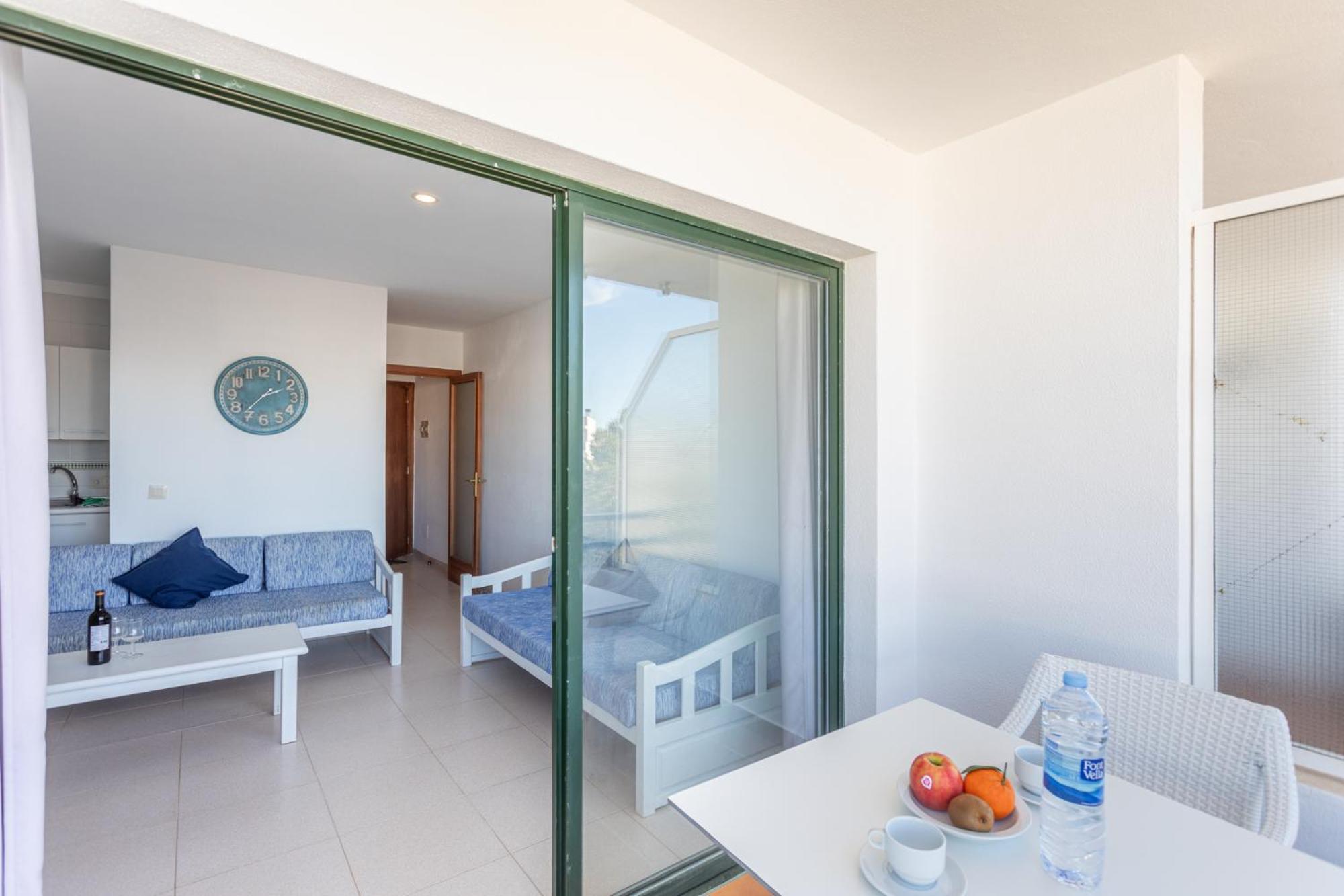 Apartamentos Es Dolc Colonia de Sant Jordi ภายนอก รูปภาพ